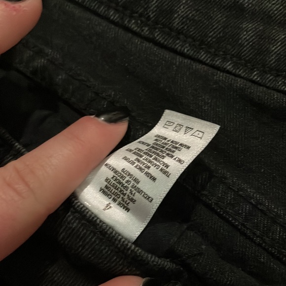 $7 Sale! High Waisted Shorty Shorts - Picture 3 of 10